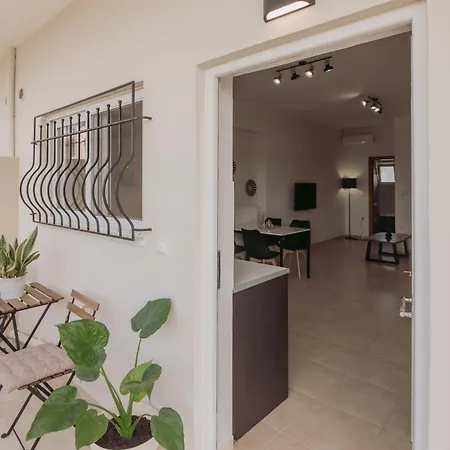 Apartment Ibis Chania,close To The